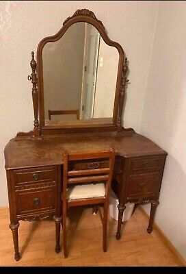 Vintage, solid wood, Vanity Set  | eBay Vintage Vanity Bedroom, Vintage Boho Furniture, Vintage Bedroom Vanity, Vanity Desk Vintage, Whimsigoth Vanity, Vanity Ideas Wood, 1910s Furniture, Wooden Vanity Bedroom, Wood Vanity Bedroom