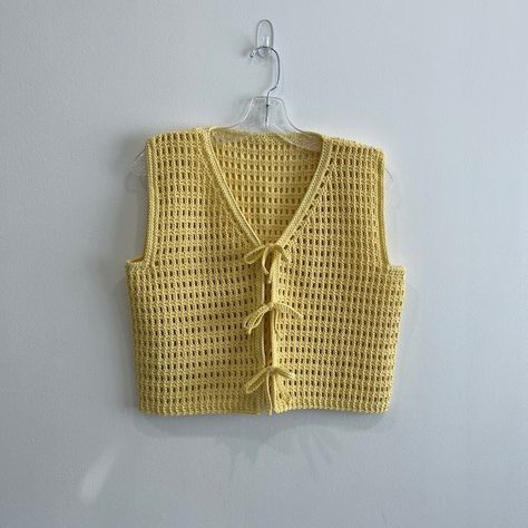 Acacia Vest Crochet Pattern PDF Pattern NOT a Physical Product Pattern for a Crochet Vest Crochet Top - Etsy Diy Vest Pattern, Crochet Vest Outfit, Diy Vest, Vest Crochet Pattern, Vest Crochet, Crochet Tank Tops, Beginner Crochet Tutorial, Knit Vest Pattern, Crochet Vest Pattern