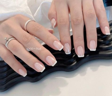 Short Square Narrow French Tip Nails, Short Nails White Tip, White Tip Acrylic Nails Short, French Manicure Dip Nails, White Tip Short Nails, White Tips Acrylics, White Tip Nails Short, Square Nails With French Tip, Short Square French Tip Acrylic Nails