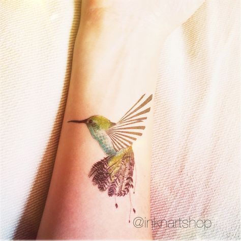 Humming bird tattoo illustration colored InknArt by InknArt Bird Tattoo With Quote, Tattoo With Quote, Hummingbird Wings, Feather With Birds Tattoo, Red Bird Tattoos, Watercolor Bird Tattoo, Tattoo Quote, Flying Bird Tattoo, Tattoo Bird