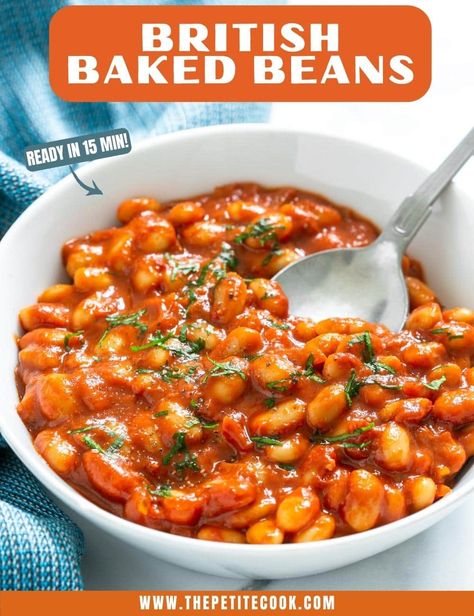 Homemade British baked beans are a traditional dish you can make from scratch in 20 minutes. They taste way better than canned baked beans! British Baked Beans Recipe, British Baked Beans, Breakfast Baked Beans, Baked Beans From Scratch, Vegetarian Baked Beans, Breakfast Beans, Heinz Baked Beans, Savory Bacon, Canned Baked Beans