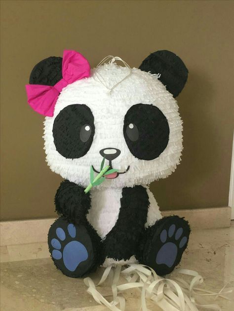 Panda Birthday Theme, Panda Birthday Party Decorations, Pinatas Ideas, Panda Theme, Panda Cake, Panda Decorations, Panda Birthday Party, Birthday Pinata, Piñata Ideas