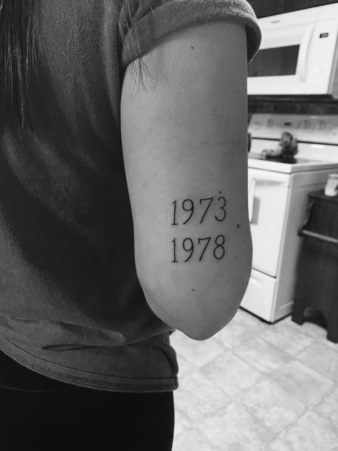 Parents Birth Year Tattoo, Birth Year Tattoo Ideas, Year Tattoo Ideas, Birth Year Tattoo, Year Tattoo, Tattoo Ideas For Men, Birth Year, Tattoo Quotes, Tattoo Ideas