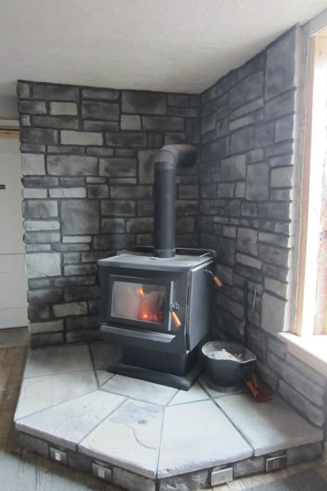 Corner Woodstove with extra wood storage. Corner Hearth, Pellet Stove Hearth, Wood Burning Stove Corner, Corner Wood Stove, Wood Stove Surround, Wood Stove Wall, Corner Stove, Stove Decor, Wood Stove Hearth