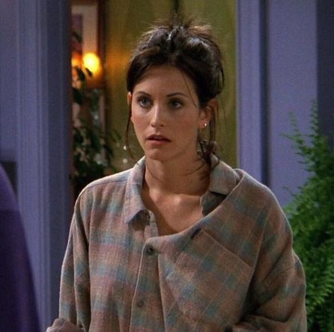 Anime, Hair, Monica Geller Friends, Monica Geller, Friends Moments, A Woman