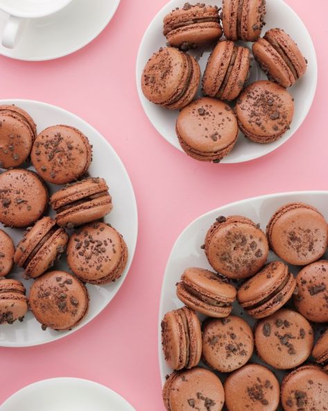 Chocolate Macaron Filling, Macaron Fillings, Chocolate Macaron Recipe, French Macaron Recipe, French Macaroon Recipes, Macaron Recipes, French Macarons Recipe, Macaron Filling, Home Bakery Business