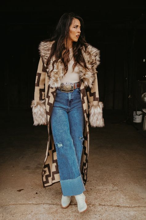 New Arrivals Sedona Fashion, Winter Western Outfits, Western Winter Outfits, Nfr Style, Fur Coat Outfit, Brown Sand, Nfr Fashion, Tasha Polizzi, Western Wear Outfits