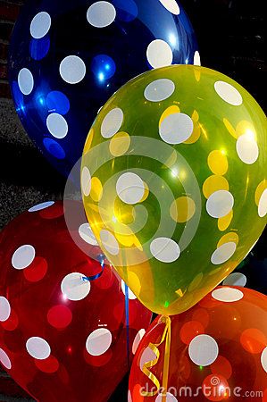 Balloon Wallpaper, Balloons Galore, Polka Dot Balloons, Balloons Photography, Pop Art Images, Polka Dot Party, Colorful Balloons, Dot Day, Dot Dot