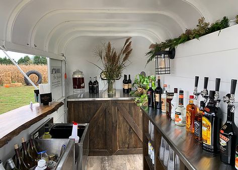 Diy Horse Trailer Bar, Diy Mobile Bar Trailer, Booze Trailer, Mobile Bar Trailer Interior, Bartender Wedding, Trailer Bars, Wedding Bartender, Horse Trailer Mobile Bar, Trailer Wedding