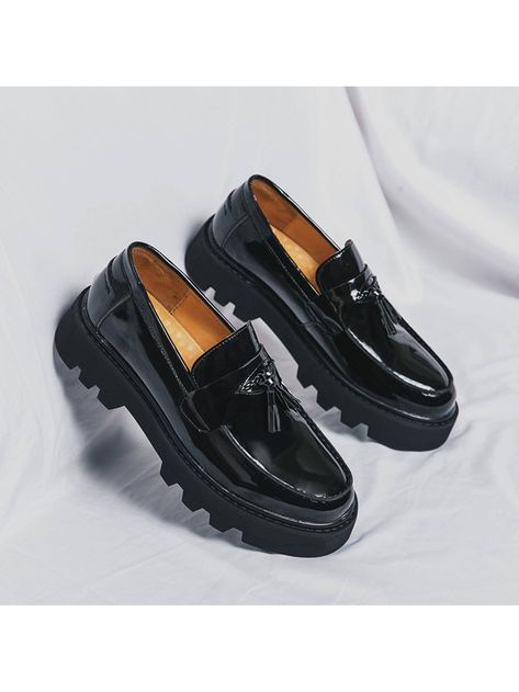 Men's Formal/casual Pu Leather Shoes Black         Men Shoes, size features are:Bust: ,Length: ,Sleeve Length: Official Shoes Men, Black Loafers Men, Patent Loafers, Men Dress Shoes, Leather Formal Shoes, Dress Loafers, 3d Product, Band Tattoo, Plain Dress