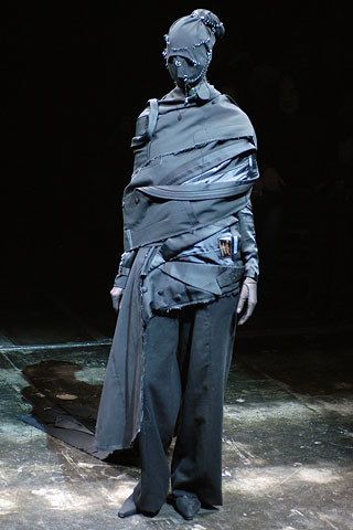 Undercover, Look #29 Black Chiffon Shirt, Undercover Jun Takahashi, Jun Takahashi, Denim Projects, Fashion Runway, Avant Garde Fashion, Study Style, Mode Inspo, Dark Fashion