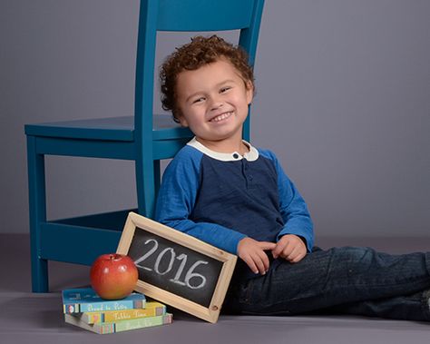 Portrait Gallery - Preschool Photos - Lifetouch Preschool Class Pictures, Daycare School Pictures, School Portraits Preschool Photo Ideas, Preschool Picture Ideas, Preschool Pictures Ideas, Daycare Photoshoot Ideas, Preschool Photoshoot Ideas, Fall School Pictures, Preschool Picture Day