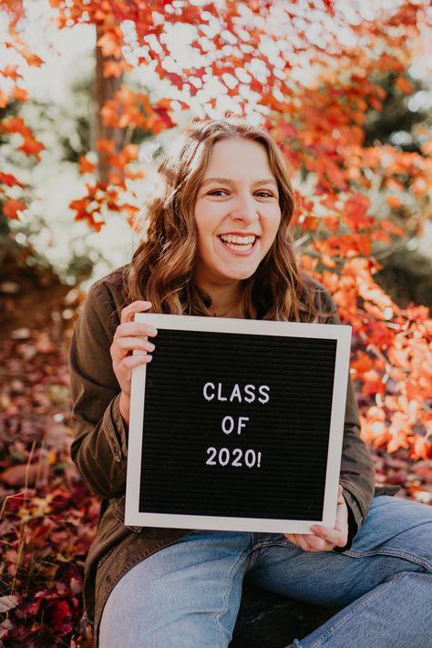 Fall time senior photos by Raquel King Photography #letterboard Letter Board Photoshoot, Nursing Photoshoot, Senior Graduation Pictures, Fall Senior Photos, Grad Session, Nursing Graduation Pictures, Senior Ideas, College Graduation Pictures, Photo Letters