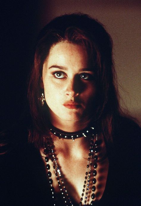 Robin Tunney, The Craft, Lipsticks, Hair