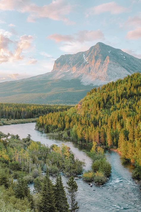 10 Best Hikes In Montana To Experience - Hand Luggage Only - Travel, Food & Photography Blog Tron Legacy, Pretty Landscapes, Best Hikes, Pretty Places, Travel Aesthetic, Beautiful World, Beautiful Landscapes, Wonders Of The World, The Great Outdoors