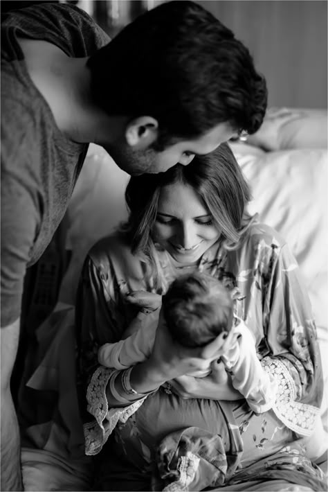 In Hospital Photography, Birth Announcement Without Showing Face, Fresh 48 Picture Ideas, Newborn Hospital Pictures Without Showing Face, 48 Hour Newborn Pictures, Newborn First 48 Photography, Must Take Newborn Hospital Photos, Hospital Family Photos Newborn Pics, Newborn Family Hospital Pictures