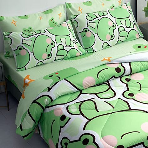 Frog And Mushroom Bedroom, Frog Bedroom Aesthetic, Frog Bedroom Decor, Frog Themed Bedroom, Frog Bedding, Cute Frog Stuff, Frog Room Ideas, Frog Bedroom, Frog Things