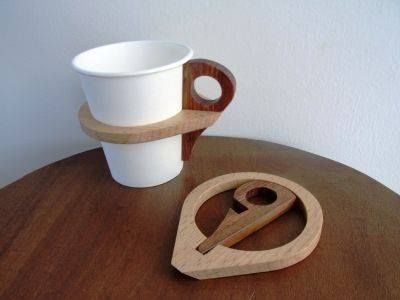 Coffee Cup, Holder, Don't burn Yourself, Add a Ring to hold cup. by PSomeone - Thingiverse Tre Kunst, Cnc Projects, Diy Holz, Wooden Projects, Teds Woodworking, Small Wood Projects, Diy Wood Projects, Diy Woodworking, Wood Design