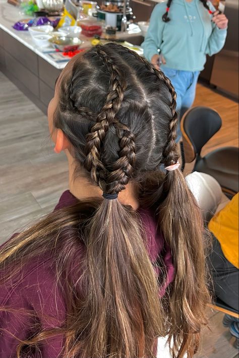 dutch braids Braided Sporty Hairstyles, Volleyball Hair Bows, Cute Volleyball Hairstyles, Soccer Hairstyles, Soccer Hair, Volleyball Hair, Track Hairstyles, Basketball Hairstyles, Gymnastics Hair