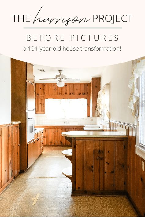 A 101-year-old house transformation! Before the flip process Old Home Renovation, Small Home Remodeling, Old Houses Renovation, Home Remodel Before And After, Boho Gallery Wall, Old Home Remodel, Inspire Me Home Decor, Flipping Houses, Historic Home