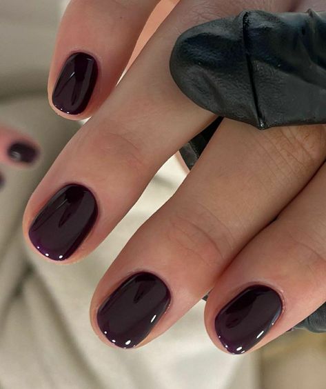 Really Short Nails, Purple Gel Nails, Dark Purple Nails, Nails Purple, Hello Nails, Nagel Tips, Simple Gel Nails, Grunge Nails, Casual Nails