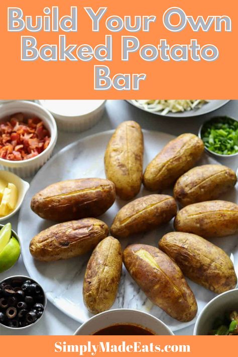 Baked potatoes with tons of toppings on the side. Baked Potato Bar Toppings, Potato Bar Toppings, Dutch Oven Chili Recipe, Dutch Oven Chili, Smoked Baked Potatoes, Baked Potato Bar, Making Baked Potatoes, Green Chili Chicken, Potato Bar