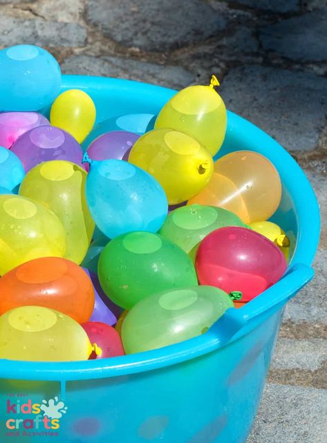 Water Balloon Games For Kids, Games With Kids, Balloon Pop Game, Balloon Games For Kids, Water Balloon Games, Outdoor Water Activities, Frozen Tags, Balloon Games, Balloon Pop