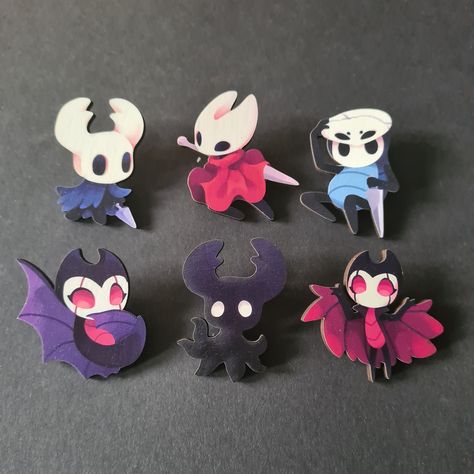 TERMS AND OTHER IMPORTANT INFO  http://tinyurl.com/4hpffft6 By making a purchase you are agreeing to these terms. 2 inch wooden pins featuring characters from Hollow Knight by Team Cherry Team Cherry, Wooden Pins, Hollow Night, Hollow Art, Emoji Art, Knight Art, Sonic Art, Dog Drawing, Httyd