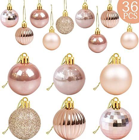 Gold Christmas Balls, Christmas Tree Roses, Pink Christmas Tree Decorations, Thanksgiving Party Decor, Rose Gold Christmas Tree, Tree Baubles, Storing Christmas Decorations, Rose Gold Christmas, Christmas Holiday Decor