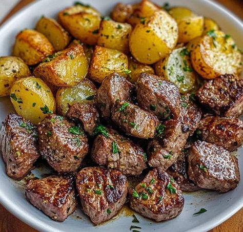 Butter Steak Bites And Potatoes, Cubed Steak Recipes, Chuck Roast Crock Pot, Garlic Herb Potatoes, Potato Parmesan, Steak Bites And Potatoes, Chuck Roast Crock Pot Recipes, Garlic Potato Wedges, Roast Crock Pot Recipes