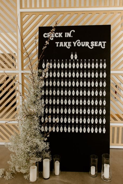 Chic, Modern, and Minimalist San Diego Wedding Unique Seating Chart Wedding, Wedding Seating Chart Display, Baby's Breath Wedding, Edgy Bridal, Diy Seating, Table Seating Chart, Backyard Reception, Bridal Details, Seating Plan Wedding