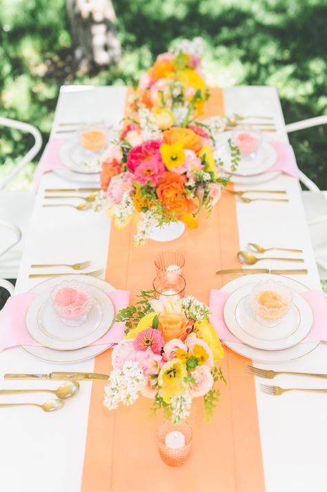 Bright citrus colored tablescape. Photography: Paper Antler - paperantler.com  Read More: http://www.stylemepretty.com/2014/08/11/bright-love-in-bloom-wedding-inspiration/ Peach Wedding Colors, Bright Table, Citrus Wedding, Orange Table, Table Runners Wedding, Orange Wedding, Peach Wedding, Long Table, Yellow Wedding