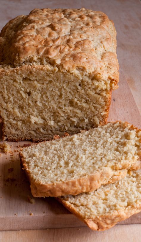 Homemade buttermilk quick bread is perfect for a weeknight meal, or breakfast. The best part is that you don’t even have to own a bread machine to make this easy bread recipe. You just need a bread loaf pan. Ingredients include: all purpose flour, 1/3 cup white sugar, 1 tablespoon baking powder, 1 teaspoon salt, 1 teaspoon baking soda, 1 egg (lightly beaten), 2 cups buttermilk, 1/4 cup butter  #bread #buttermilk #butter #weeknightmeal #breakfast #homemadebread Buttermilk Bread Recipes No Yeast, Gf Buttermilk Recipes, Easy Buttermilk Bread, Gluten Free Buttermilk Bread, Gluten Free Buttermilk Recipes, Buttermilk Quick Bread, Yeast Baking, Bread Yeast, Easy Bread Recipe