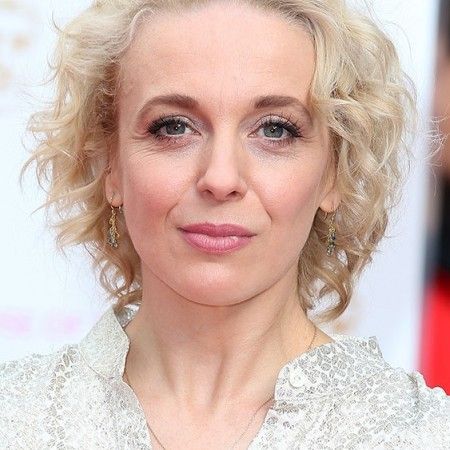 I google imaged search my profile picture for the hell of it and according to them, I'm Amanda Abbington. WTF!? I don't think we even look a little bit alike but it made me laugh. Wing Images, Mary Watson, Amanda Martin, Sherlock Holmes John Watson, Amanda Abbington, Bottle Blonde, British Women, Home Decorating Ideas, Martin Freeman