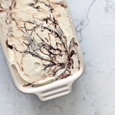 RECIPE: Fudge ripple ice cream (aka my favorite ice cream flavor on the planet) Chocolate Swirl Ice Cream, Mackinac Island Fudge, Milk Chocolate Fudge, Swirl Ice Cream, Cookie Dough Fudge, Fudge Ice Cream, Ice Cream Flavor, Ice Cream Maker Recipes, Vanilla Fudge