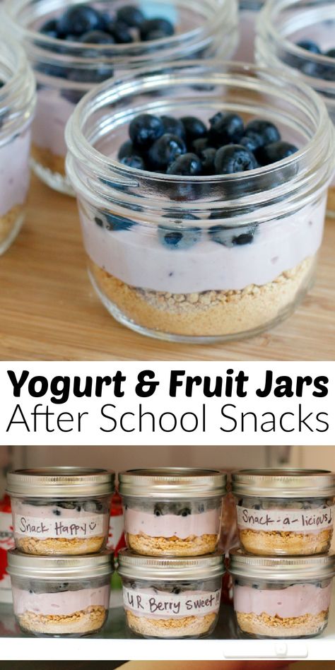 These delicious grab-and-go after-school snacks are perfect to make ahead this school year for the kids. There are so many flavor options too. Jar Snacks, Mason Jar Snacks, Yogurt And Fruit, Healthy School Snacks, Easy Snacks For Kids, Snacks Saludables, Summer Snacks, Toddler Snacks, Lost 100 Pounds