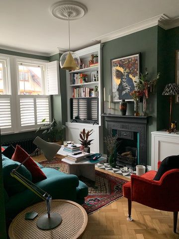 How to renovate a house with no experience – Zebra Small Victorian Living Room, Terrace House Living Room, Victorian Terrace Living Room, Living Room Victorian House, Terraced House Interior, Edwardian Living Room, House Renovation Ideas, Terrace House Interior, Living Room Victorian