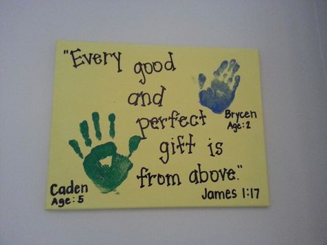 Handprint art with bible verse. Bible Footprint Art, Bible Footprint Crafts, Bible Verse Handprint Craft, Bible Handprint Crafts, Preschool Bible Verses, Bible Buddies, Preschool Bible Activities, Bible Verse Crafts, Nativity Activity