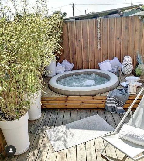 15. #decorhomeideas Whirpool Outdoor, Hot Tub Privacy, Hot Tub Patio, Hot Tub Deck, Hot Tub Backyard, Hot Tub Garden, Backyard Inspiration, Have Inspiration, Patio Designs