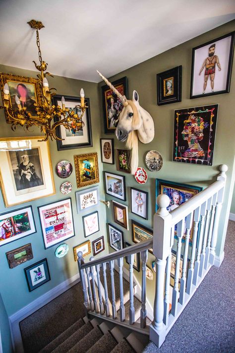 Maximalist Gallery Wall: 8 Easy Tips for Making One Art Gallery Staircase, Stairway Gallery Wall Ideas, Eclectic Stairway, Colorful Stairway, Stairwell Gallery Wall, Stairs Gallery Wall, Gallery Staircase, Maximalist Decor Vintage, Gallery Wall Stairs