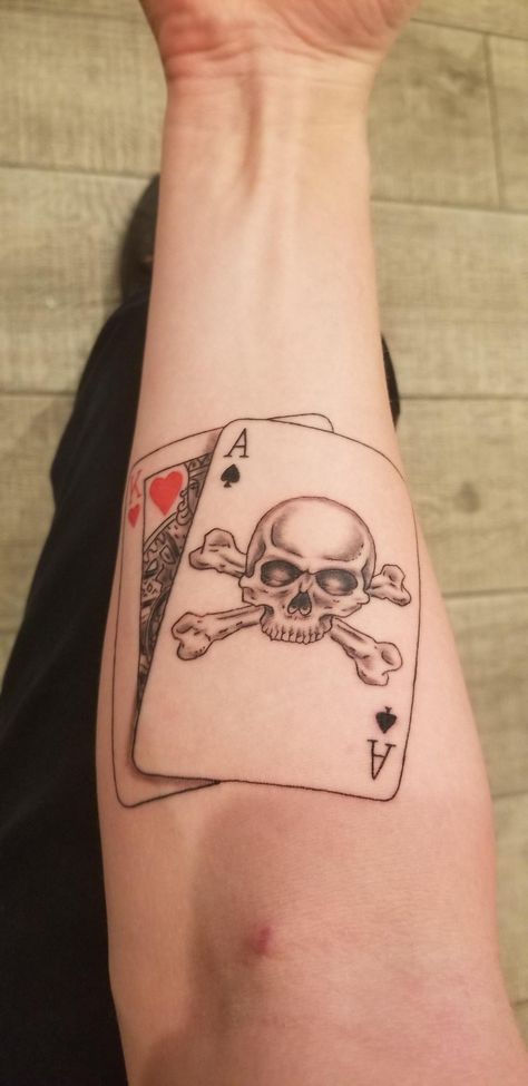 Lucky Dice Tattoo, Black Jack Tattoo, Blackjack Tattoo, Lucky Tattoos, Jack Tattoo, Dice Tattoo, Traditional Tattoo Inspiration, Simple Tattoos For Guys, Trending Tattoos