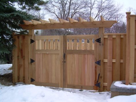 Wood Privacy Fence in St Paul, Lakeville, Twin Cities, Woodbury, Cottage Grove & Minneapolis, (MN) - Dakota Unlimited Craftsman Landscaping, Cedar Gate, Wood Fence Gates, Wooden Garden Gate, Backyard Gates, Garden Gate Design, Wood Fence Design, Fence Gate Design, Outdoor Gate