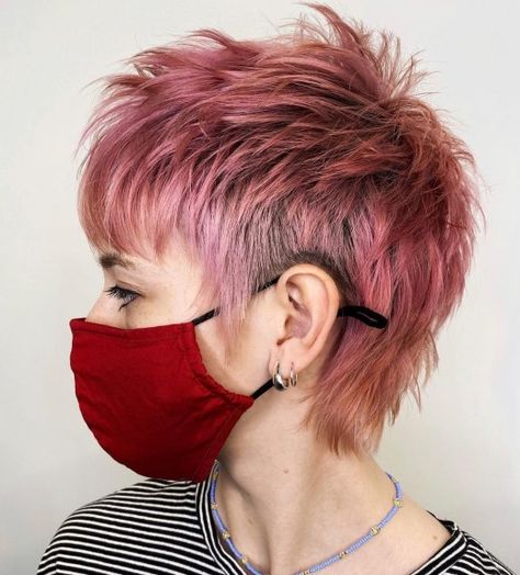 Short Spiky Pink Pixie Short Shag Haircuts, Textured Haircut, Fine Straight Hair, Mullet Haircut, Shag Haircuts, Short Shag, Natural Wavy Hair, Edgy Short Hair, Punk Hair