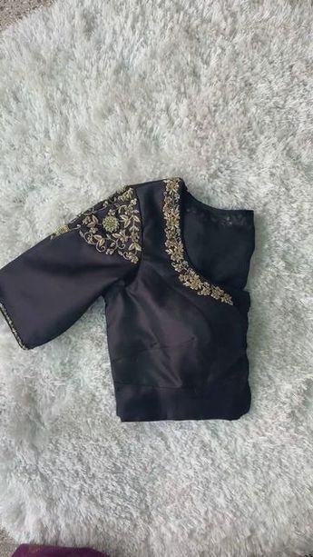 Studio Jann Blouses, Shoulder Work Blouse Designs, Cold Shoulder Blouse Designs, Blouse Handwork, Black Blouses, Blue Blouse Designs, Long Blouse Designs, Cotton Blouse Design, New Saree Blouse Designs