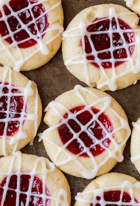 How to make Raspberry Almond Shortbread Thumbprint Cookies Raspberry And Almond Shortbread Thumbprints, Raspberry Thumbprint Cookies Almond, Raspberry Almond Shortbread Cookies, Thumbprint Cookies Raspberry, Raspberry Almond Thumbprint Cookies, Shortbread Thumbprint Cookies, Cookies Raspberry, Mmm Cookies, Raspberry Thumbprint