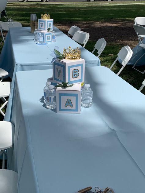 Boy Baby Shower Table Centerpieces, Baby Boy Center Piece Shower Ideas Diy, Boy Baby Shower Centerpieces Diy, Baby Shower Table Centerpieces For Boys, Baby Shower Boy Centerpiece Ideas, Baby Shower Table Decoration Ideas Boy, Boy Baby Shower Table Decor, Baby Shower For Boys Theme, Baby Block Centerpieces