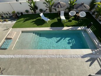 Small Pools Backyard, Piscina Rectangular, Pool And Patio, Dream Backyard Pool, Pools Backyard Inground, Small Swimming Pools, Pool Landscape Design, Landscaping Flowers, Small Pool Design