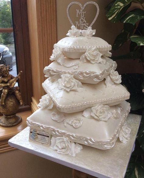 Pillow Wedding Cakes, Ruby Cake, Pillow Cake, Pillow Cakes, Fancy Wedding Cakes, Extravagant Wedding Cakes, Traditional Wedding Cakes, Happy Birthday Cake Images, Traditional Wedding Cake