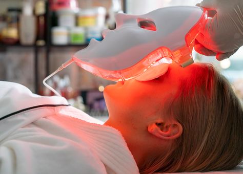 Red Led Light Therapy, Laser Skin Resurfacing, Blue Light Therapy, Led Facial, Treating Hyperpigmentation, Light Therapy Mask, Led Face Mask, Led Therapy, Facial Wrinkles