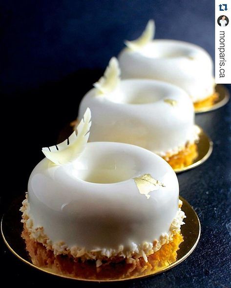 Patisserie Fine, Decoration Patisserie, Elegant Desserts, Gourmet Desserts, Pastry Art, Beautiful Desserts, Fancy Desserts, French Pastries, Plated Desserts